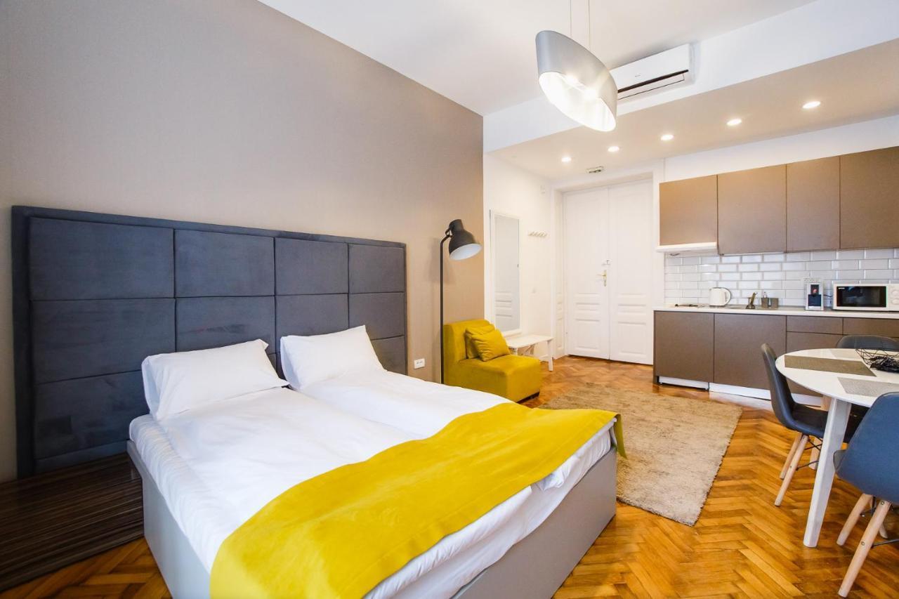 Eat It Cozy Downtown Apartments Oradea Eksteriør bilde