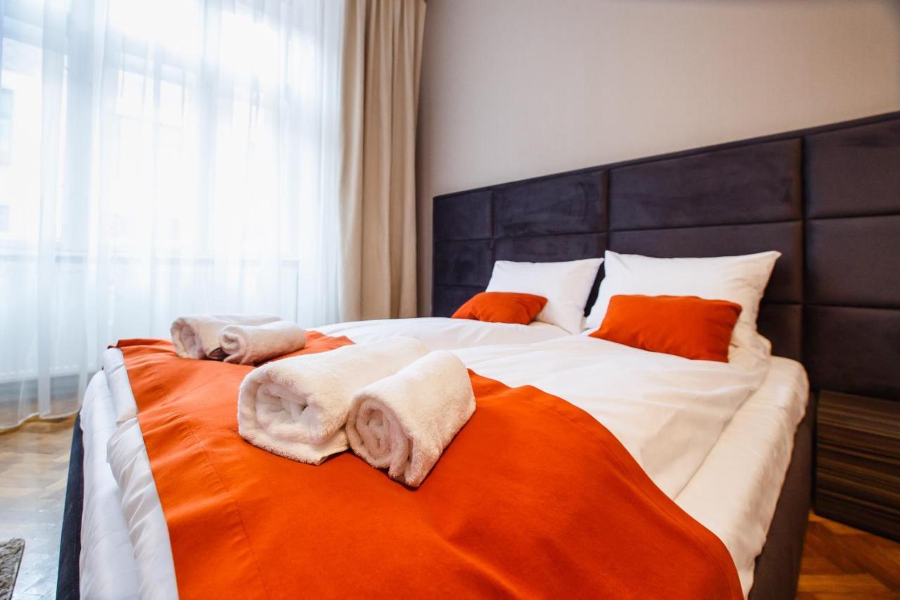 Eat It Cozy Downtown Apartments Oradea Eksteriør bilde