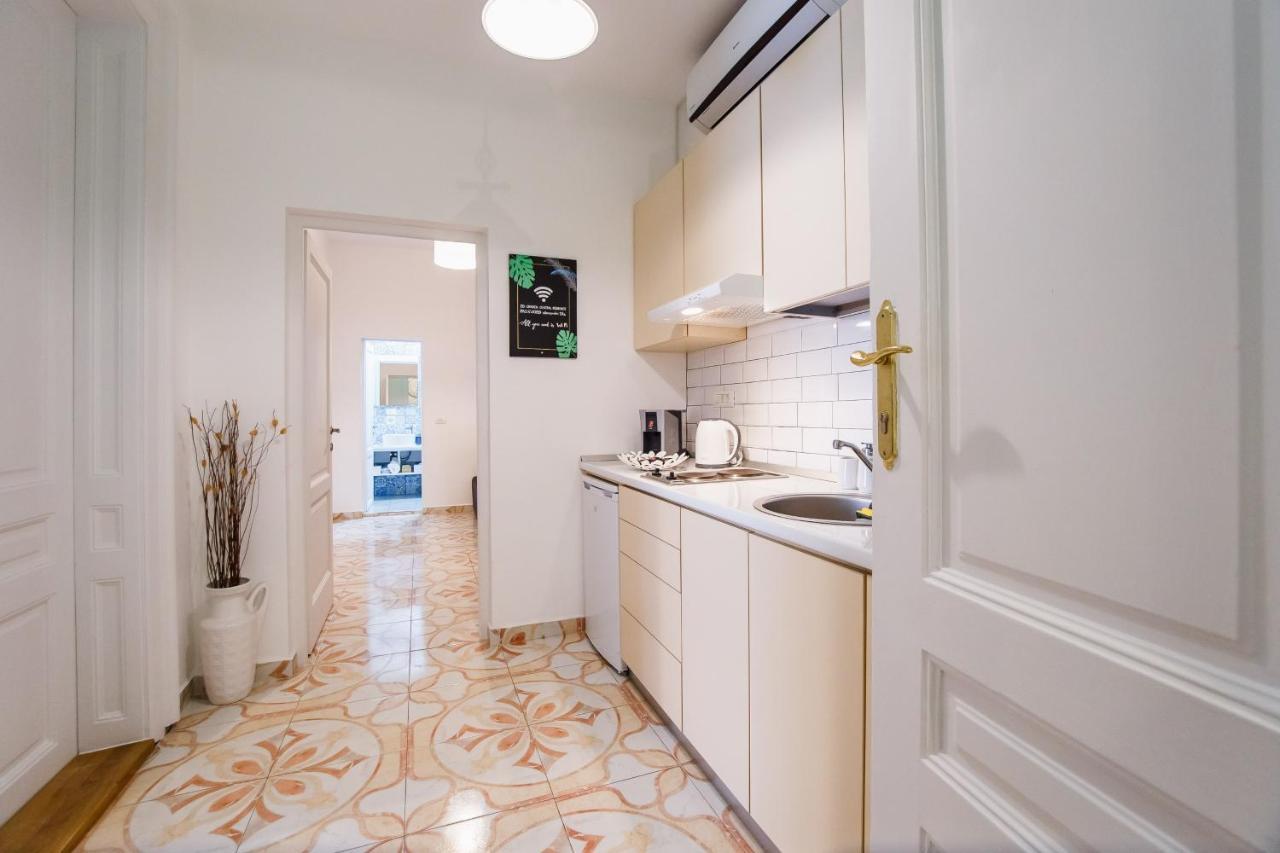 Eat It Cozy Downtown Apartments Oradea Eksteriør bilde
